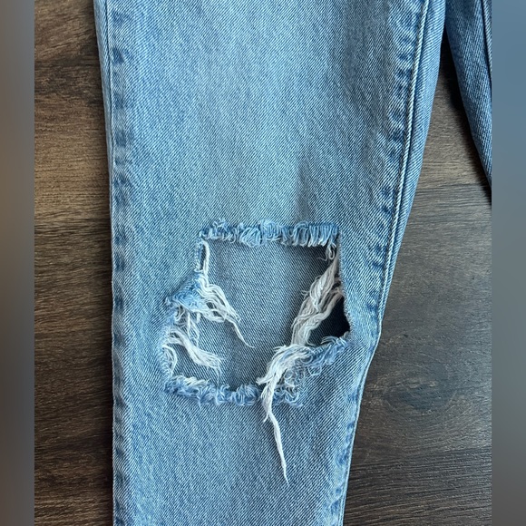 PacSun Mom Jean Blue Ripped Size 25 - Picture 2 of 5
